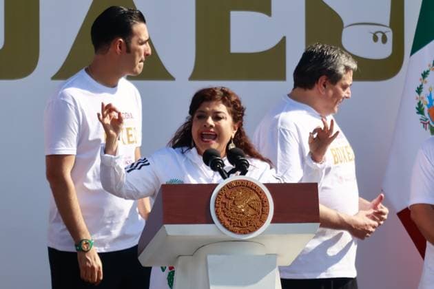 April 6, 2025, Mexico City, Ciudad de Mexico, Mexico: Mexico City Head of Government, Clara Brugada speaks during the National Boxing Class at main square Zocalo. on April 6, 2025 in Mexico City, Mexico. Mexico City Mexico - ZUMAe321 20250406_zsa_e321_022 Copyright: xCarlosxSantiagox