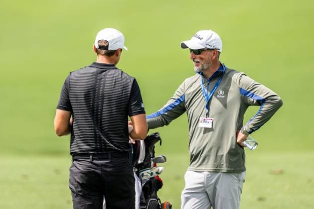 250406 Ludvig Aberg of Sweden coach Hans Larsson during a practice at the range prior to the 2025 Masters Golf Tournament on April 6, 2025 in Augusta Photo Petter Arvidson BILDBYRAN kod PA PA1003 golf masters bbeng the masters augusta sverige  Copyright: PETTERxARVIDSON BB250406PA039