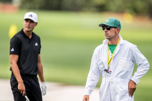 250406 Caddie Joe Skovron and Ludvig Aberg of Sweden during a practice at the range prior to the 2025 Masters Golf Tournament on April 6, 2025 in Augusta Photo Petter Arvidson BILDBYRAN kod PA PA1003 golf masters bbeng the masters augusta sverige  Copyright: PETTERxARVIDSON BB250406PA041
