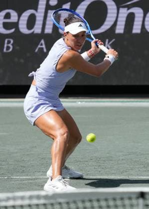 TENNIS 2025: Credit One Charleston Open APRIL 06 April 6, 2025: Jessica Pegula (USA) defeated Sofia Kenin (USA) 6-3, 7-5 at the Credit One Charleston Open being played at Credit One Staduim in Charleston, South Carolina USA ÂLeslie Billman Tennisclix (Credit Image: Leslie Billman Cal Media) Charleston South Carolina USA EDITORIAL USE ONLY Copyright: xx ZUMA-20250406_zma_c04_083.jpg LesliexBillmanx csmphotothree373654