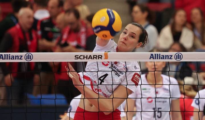 Stuttgart , Volleyball Womens Bundesliga PlayOffs semi-final match 1 , Allianz MTV Stuttgart vs Dresdner SC , Nathalie Lemmens Dresden