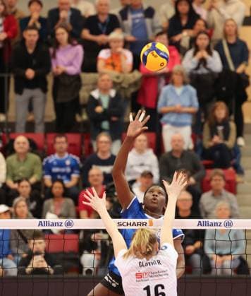 Stuttgart , Volleyball Womens Bundesliga PlayOffs Semifinal Game 1 , Allianz MTV Stuttgart vs Dresdner SC , Krystal Rivers Stgt