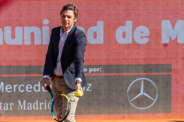 April 7, 2025, Madrid, Madrid, Spain: ALBERTO TOME GONZALEZ, General Director of Sports of the Community of Madrid, performs the ceremonial kick-off of the ATP, Tennis Herren CHALLENGER 100 OPEN COMUNIDAD DE MADRID tournament at the â€oeClub de Campo Villa de Madridâ€Â, Madrid, Spain, April 7th. Madrid Spain - ZUMAc312 20250407_zsp_c312_001 Copyright: xOscarxManuelxSanchezx