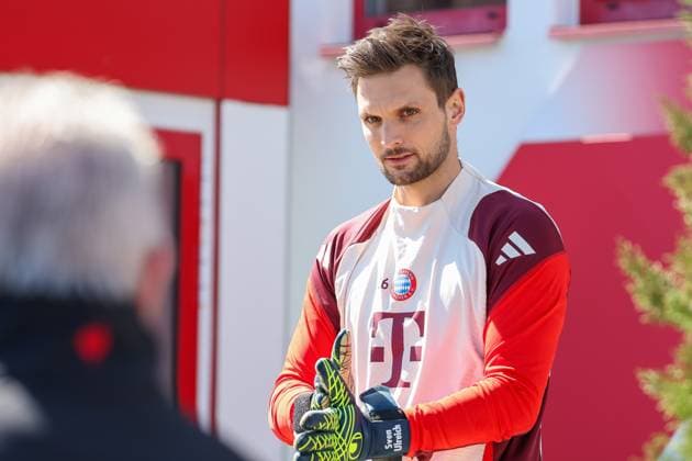 Sven Ulreich FC Bayern Muenchen, 26 , GER, Final training, FC Bayern Muenchen, Football, UEFA Champions League, Quarter-final first leg, 2024 2025 season, 07 04 2025, GER, Final training, FC Bayern Muenchen, Football, UEFA Champions League, Quarter-final first leg, 2024 2025 season, 07 04 2025 Muenchen Copyright: xEibner-Pressefoto JennixMaulx EP_JML