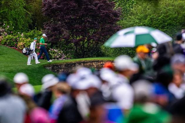 250407 Ludvig Aberg of Sweden with caddie Joe Skovron during practice round prior to the 2025 Masters Golf Tournament on April 7, 2025 in Augusta Photo Petter Arvidson BILDBYRAN kod PA PA1004 golf masters bbeng the masters augusta sverige  Copyright: PETTERxARVIDSON BB250407PA031