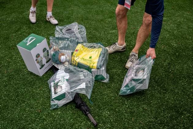 250407 General view of purchases from The Masters Merchandise Golf Shop prior to the 2025 Masters Golf Tournament on April 7, 2025 in Augusta Photo Petter Arvidson BILDBYRAN code PA PA1004 golf masters bbeng the masters augusta genre shopping clothes merch bags checkout shopping  Copyright: PETTERxARVIDSON BB250407PA110