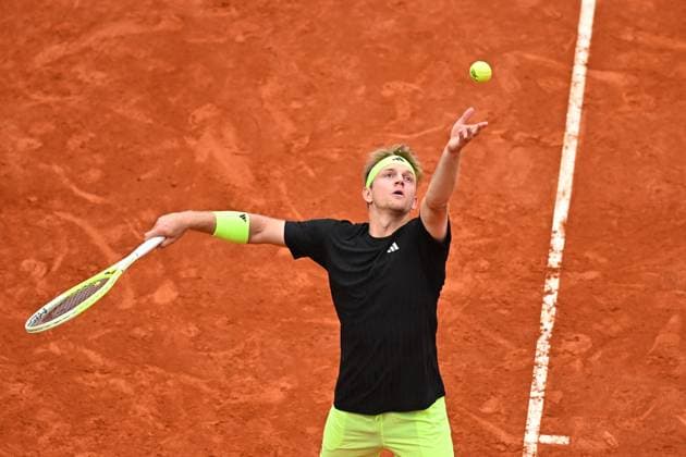 Monaco Tennis Rolex Masters - Monaco Alejandro Davidovich Fokina (ESP) during his first round match at the Tennis Monaco Rolex Masters in Monte Carlo, on April, 7, 2025. Photo by Corinne Dubreuil ABACAPRESS.COM Monaco Monaco  Copyright: xDubreuilxCorinne ABACAx