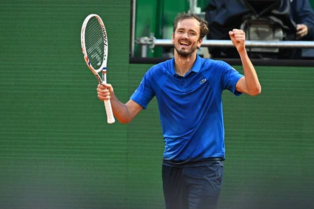 Sport Bilder des Tages Monaco Tennis Rolex Masters - Monaco Daniil Medvedev (RUS) during his first round match at the Tennis Monaco Rolex Masters in Monte Carlo, on April, 7, 2025. Photo by Corinne Dubreuil ABACAPRESS.COM Monaco Monaco  Copyright: xDubreuilxCorinne ABACAx