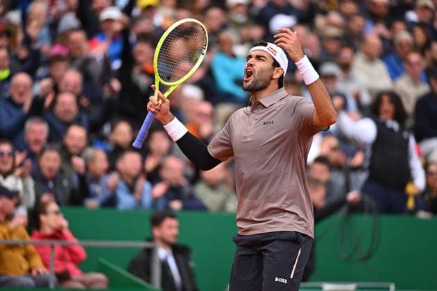 Monaco Tennis Rolex Masters - Monaco Matteo Berrettini (ITA) during his first round match at the Tennis Monaco Rolex Masters in Monte Carlo, on April, 7, 2025. Photo by Corinne Dubreuil ABACAPRESS.COM Monaco Monaco  Copyright: xDubreuilxCorinne ABACAx