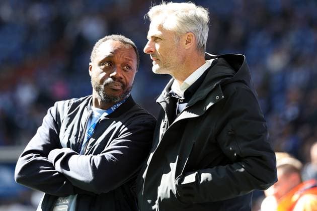 06 04 2025, xrekx, Football 2 Bundesliga, FC Schalke 04 SSV Ulm 1846 Football v l Ben Manga Director Professional Football and Scout FC Schalke 04 Kees van Wonderen Coach FC Schalke 04 DFL DFB REGULATIONS PROHIBIT ANY USE OF PHOTOGRAPHS as IMAGE SEQUENCES and or QUASI VIDEO Gelsenkirchen