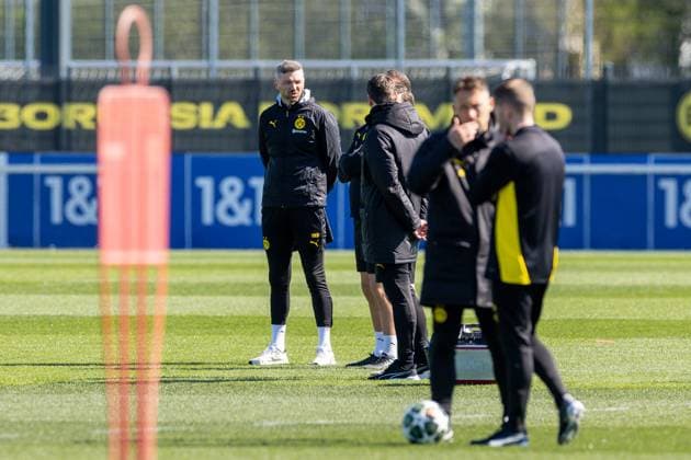 08 04 2025, Final training session for the UEFA Champions League match between FC Barcelona and Borussia Dortmund, Athletics trainer Mathias Kolodziej Borussia Dortmund , Dortmund Training ground Borussia Dortmund NRW Germany xRHR PHOTO DEx Copyright: DennisxEwert RHR-FOTOx RHR-FOTO DE