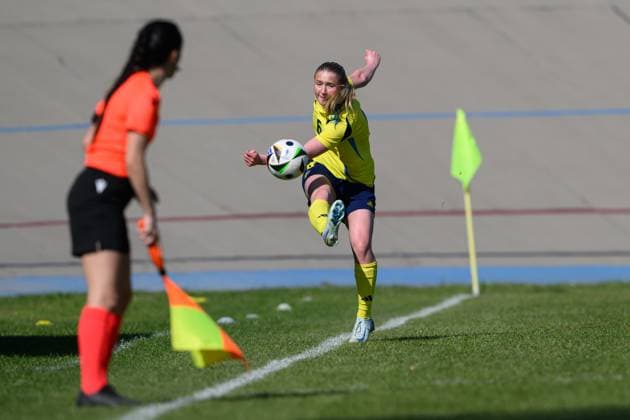 250408 Alexandra Larsson of Sweden during the UEFA Women s Under 19 Euro Qualifier football match between Italy and Sweden on April 8, 2025 in Forli Photo Cristiano Mazzi BILDBYRAN code XY XY0057 fotboll football soccer fotball f19 landslag em kval euro qualifier italy sverige sweden dam bbeng  Copyright: CRISTIANOxMAZZI BB250408BB496