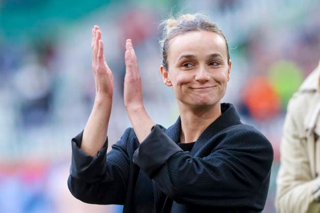 Lina Magull Germany cheers, UEFA Women s Nations League 2024 25 Grp A1 MD4, Germany and Scotland, VfL Wolfsburg Arena on April 08, 2025 in Wolfsburg, Germany Photo by Marco Steinbrenner DeFodi Images Lina Magull Germany cheers, UEFA Women s Nations League 2024 25 Grp A1 MD4, Germany and Scotland, VfL Wolfsburg Arena, April 8, 2025 in Wolfsburg, Germany Photo by Marco Steinbrenner DeFodi Images
