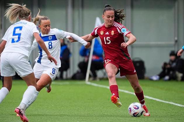Olga Ahtinen of Finland and Diana Csanyi of Hungary during the UEFA WomenÂ s Nations League match between Finland and Hungary at the Tammela Stadion on 8th April 2025 in Tampere, Finland. (Kalle Parkkinen Newspix24)  Copyright: xKALLExPARKKINENx _KP95637