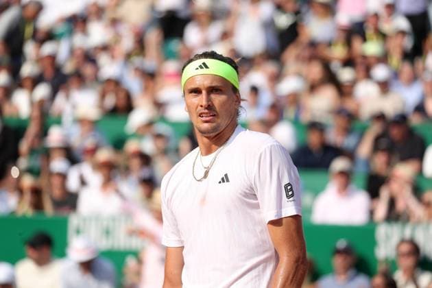 Rolex Monte-Carlo Masters PHOTOPQR NICE MATIN Dylan Meiffret ; Monaco ; 08 04 2025 ; 1ers tours du Rolex Monte-Carlo Masters. ICI : Match entre Alexander Zverev et Matteo Berrettini. L italien remporte le match ICI : Alexander Zverev Rolex Monte-Carlo Masters at Monte-Carlo Country Club on April 8, 2025 Monaco France  Copyright: xPHOTOPQR NICExMATIN MAXPPPxDylanxMeiffretx 20250408NIM9713 20250408NIM9713