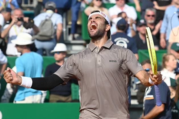 MATTEO BERRETTINI, Italia, Monte Carlo Masters 2025, Berrettini vs Zverev, 6-2 3-6 5-7 , 08-04-2025, Esultanza, celebration, Jubel TENNIS MONTE CARLO MASTERS 2025