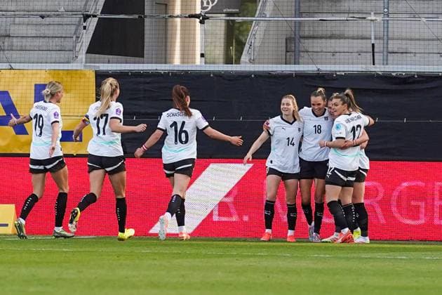 UEFA Women s Nations League 2024 2025, League A, Group 1 08 04 2025, Matchday 4 Austria v Netherlands CASHPOINT Arena Altach, Austria Austria cheers after scoring 1 0 Copyright: xLukaxKolanovicx