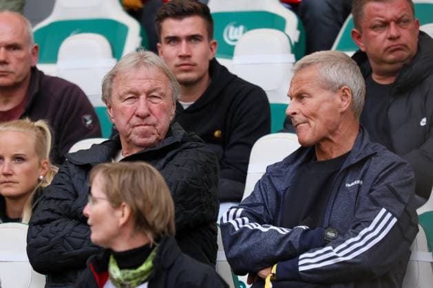 Wolfsburg, Germany 08 April 2025 UEFA Nations League Women 2025 Germany vs Scotland Pictured from left former national coach Horst Hrubesch Germany Volkswagen Arena Niedersachsen Copyright: xFotostandx xFantinix