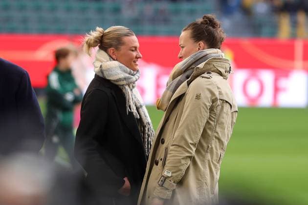 Germany Scotland, DFB Women Wolfsburg, 08 04 2025, Football, UEFA Women s Nations League 2025, Germany Scotland, Alexandra Popp, Almuth Schult Wolfsburg