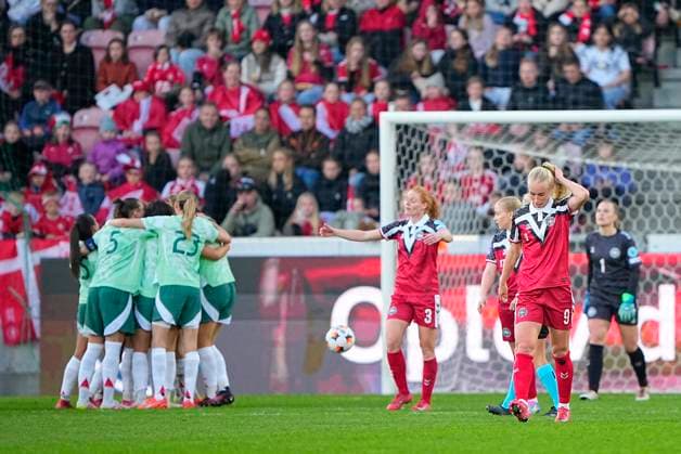 UEFA Women s Nations League Denmark Italy Italy s players celebrate the second goal scored by Lucia Di Guglielmo during the UEFA Women s Nations League match between Denmark and Italy at MCH Arena in Herning on Tuesday, April 8, 2025 Photo Bo Amstrup Scanpix 2025 , Herning Denmark  Copyright: BoxAmstrupx spdk20250408-193911-L