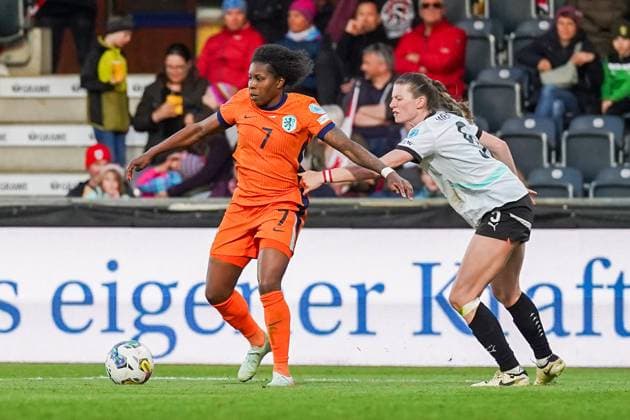 UEFA Women s Nations League 2024 2025, League A, Group 1 08 04 2025, Matchday 4 Austria vs Netherlands CASHPOINT Arena Altach, Austria Lineth Beerensteyn Netherlands , Claudia Wenger Austria Copyright: xLukaxKolanovicx