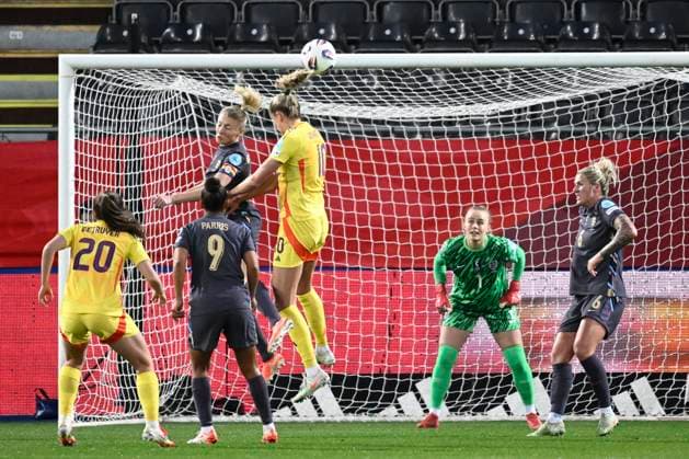 Belgium v England - FIFA Women s World Cup 2027 League Phase match LEUVEN, BELGIUM - APRIL 08 : Vanhaevermaet Justine midfielder of Belgium scores a goal during the FIFA Women s World Cup 2027 League Phase match between Belgium and England on April 8, 2025 in Leuven, Belgium, 08 04 2025 Leuven Belgium  Copyright: xPeterxDexVoechtx