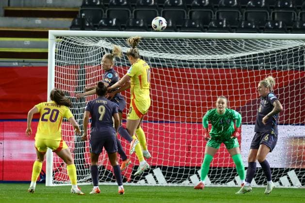 Belgium s Justine Vanhaevermaet scores a goal during a soccer game between the national teams of Belgium (Red Flames) and England, on the fourth matchday in group A3 of the 2024-25 Women s Nations League competition, on Tuesday 08 April 2025 in Heverlee, Leuven. BRUNOxFAHY  x120286350x