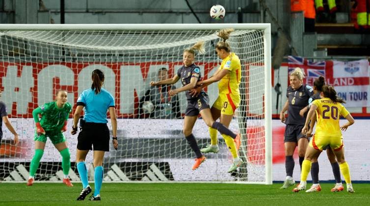 Justine Vanhaevermaet of Belgium scores a goal to make the score 2-0 Belgium Women v England Women, UEFA Women s Nations League - League A - Group 3, Football, The King Power At Den Dreef Stadium, Leuven, Belgium - 08 Apr 2025 EDITORIAL USE ONLY No use with unauthorised audio, video, data, fixture lists, club league logos or live services. Online in-match use limited to 120 images, no video emulation. No use in betting, games or single club league player publications. Copyright: xVandenxWijngaert Shutterstockx 15243592ae