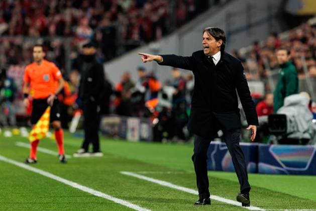 UEFA Champions League quarter-final FC Bayern Munich Inter Milan 08 04 2025 Simone Inzaghi coach Inter Milan gestures UEFA Champions League quarter-final FC Bayern Munich Inter Milan, Munich, Allianz Arena on 08 04 2025 Copyright: xBEAUTIFULxSPORTS Wunderlx