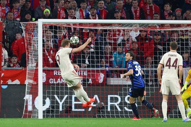 huge chance for Harry Kane 9 FC Bayern Muenchen , FC Bayern Muenchen vs Inter Milan, Football, Champions League, Quarterfinal, First leg, 08 04 2025 Muenchen Bayern Germany Copyright: xkolbert-press ChristianxKolbertx