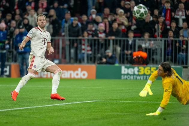 Harry Kane FC Bayern Muenchen, 09 , Yann Sommer Inter Milan, 01 , GER, FC Bayern Muenchen vs Inter Milan, Football, UEFA, Champions League, Fourth Final, First Leg, 2024 2025 Season, 08 04 2025, GER, FC Bayern Muenchen vs Inter Milan, Football, UEFA, Champions League, Fourth Final, First Leg, 2024 2025 Season, 08 04 2025 Muenchen Copyright: xEibner-Pressefotox EP_EER