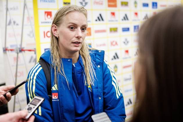 250408 Stina Blackstenius of Sweden in the mixed zone after the UEFA Women s Nations League football match between Sweden and Wales on April 8, 2025 in Gothenburg Photo Michael Erichsen BILDBYRAN COP 89 MI0812 fotboll football soccer fotball nations league uefa womens nations league sverige sweden wales dam bbeng  Copyright: MICHAELxERICHSEN BB250408MI064