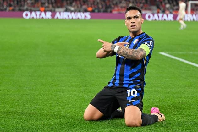 Muenchen, Allianz Arena, 08 04 25, GER, Men, UEFA Champions League, Season 2024 2025, Quarterfinals, FC Bayern Muenchen Inter Milan Picture Lautaro MARTINEZ Inter cheers after his goal to 0 1 UEFA regulations prohibit any use of photographs as image sequences and or quasi video Bayern Germany