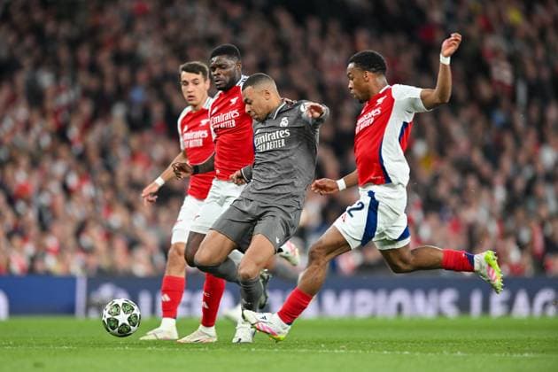 Kylian Mbappe of Real Madrid accelerates into the penalty box during the first half of the UEFA Champions League Quarter Final match between Arsenal and Real Madrid at the Emirates Stadium, London, England on 8 April 2025. Copyright: xPhilxHutchinsonx 42970008