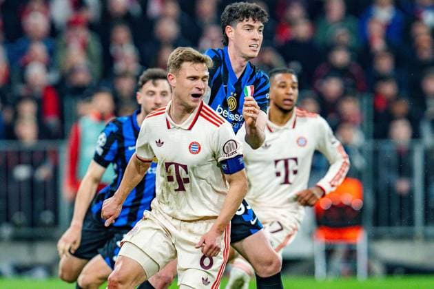 08 04 2025, FC Bayern München vs Inter Milan, UEFA Champions League, quarter-final first leg Joshua Kimmich FC Bayern Muenchen, 6 unhappy unhappy worried sad angry annoyed facial expressions gestures Copyright: xBahhoxKarax