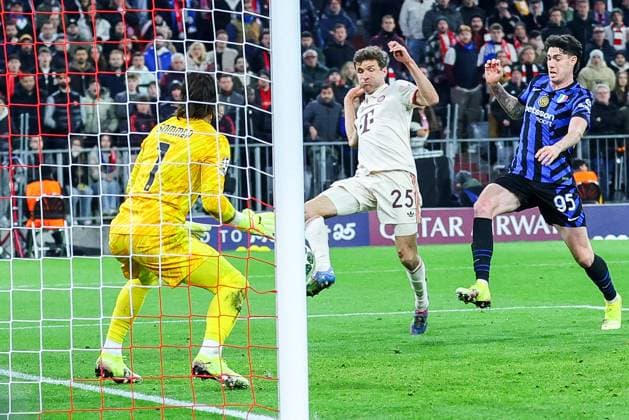 Soccer Champions League quarter final FC Bayern Munich Inter Milan on 08 04 2025 at the Allianz Arena in Munich Goal to 1 1 by Thomas Müller Munich xMSx