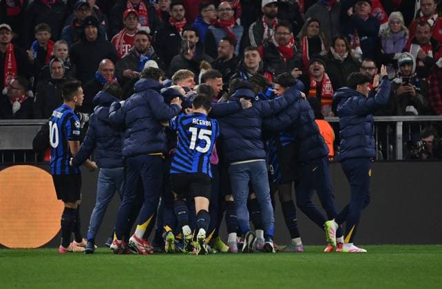 08 04 2025, xjrdrx, Football UEFA Champions League, FC Bayern Muenchen Inter Milan v l Davide Frattesi Inter Milan celebrate the goal, Der Torjubel zum 1 2 DFL DFB REGULATIONS PROHIBIT ANY USE OF PHOTOGRAPHS as IMAGE SEQUENCES and or QUASI VIDEO Muenchen
