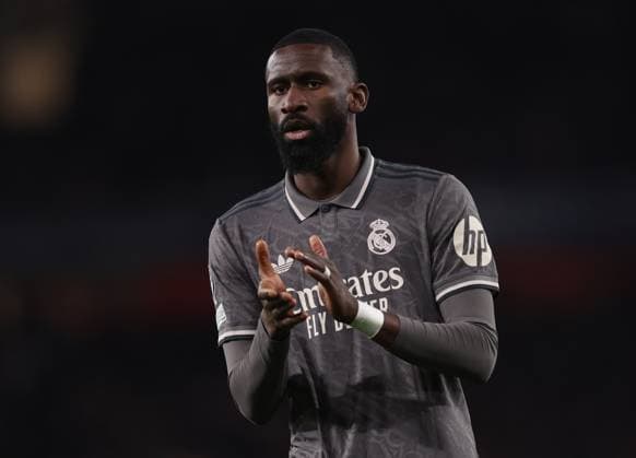 London, England, 8th April 2025. Antonio Rudiger of Real Madrid dejected during the Arsenal vs Real Madrid UEFA Champions League match at the Emirates Stadium, London. Picture credit should read: David Klein Sportimage EDITORIAL USE ONLY. No use with unauthorised audio, video, data, fixture lists, club league logos or live services. Online in-match use limited to 120 images, no video emulation. No use in betting, games or single club league player publications. SPI_085_DK_Arsenal_Real_Madrid SPI-3819-0084