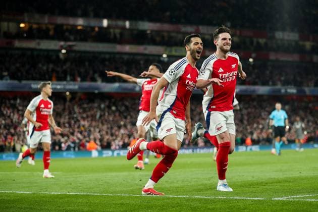 UEFA Champions League Quarter-finals Arsenal v Real Madrid Mikel Merino of Arsenal celebrates his goal with Declan Rice to make it 3-0 during the UEFA Champions League Quarter-finals match Arsenal vs Real Madrid at Emirates Stadium, London, United Kingdom, 8th April 2025 (Photo by Izzy Poles News Images) London Emirates Stadium Greater London United Kingdom Copyright: xIzzyxPoles NewsxImagesx
