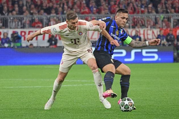 8 Leon Goretzka FCB vs 10 Lautaro Martinez Inter action, duel, football FC Bayern Munich Inter Milan first leg, quarter-final UEFA Champions League 08 04 2025 Allianz Arena PHOTO Mladen Lackovic LakoPress