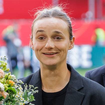 Lina Magull, Farewell from the national team, 08 04 2025, Wolfsburg Germany , Football, UEFA Women s Nations League, Germany Scotland, DFB DFL REGULATIONS PROHIBIT ANY USE OF PHOTOGRAPHS AS IMAGE SEQUENCES AND OR QUASI VIDEO xprx