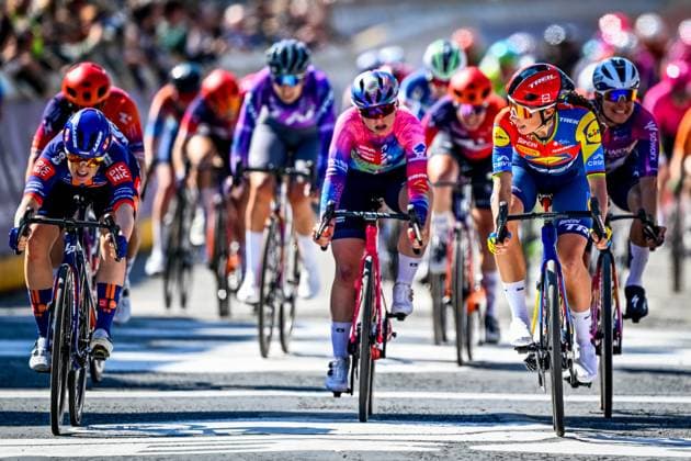 Dutch Charlotte Kool of Team Picnic PostNL and Italian Elisa Balsamo of Lidl-Trek sprint to the finish of the women s race of the 113th edition of the Scheldeprijs one day cycling event, 202,8 km from Terneuzen, the Netherlands to Schoten, Belgium on Wednesday 09 April 2025. ERICxLALMAND  x120381830x