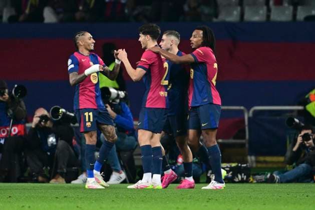 Goal celebration for 1 0 by Paul Cubarsi 2 FC Barcelona , FC Barcelona vs Borussia Dortmund, Soccer, Champions League, Quarterfinal, 09 04 2025 Barcelona Catalonia Spain Copyright: xkolbert-press MarcxNiemeyerx