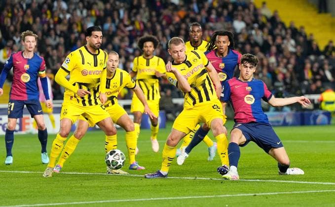09 04 2025, xslx, Football UEFA Champions League, FC Barcelona Borussia Dortmund v l Emre Can Borussia Dortmund , Julian Ryerson Borussia Dortmund , Pau Cubarsi FC Barcelona UEFA REGULATIONS PROHIBIT ANY USE OF PHOTOGRAPHS as IMAGE SEQUENCES and or QUASI VIDEO Barcelona