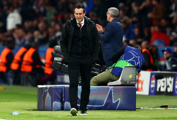 Aston Villa Manager Unai Emery. Paris Saint-Germain v Aston Villa, UEFA Champions League, Quarter-Finals, 1st Leg, Football, Parc des Princes, Paris, France - 09 Apr 2025 EDITORIAL USE ONLY No use with unauthorised audio, video, data, fixture lists, club league logos or live services. Online in-match use limited to 120 images, no video emulation. No use in betting, games or single club league player publications.  Copyright: xJamesxMarsh Shutterstockx 15243606ci