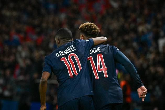 Champions League PSG vs Aston Villa FC - FA Paris Saint-Germain’s forward Desire Doue celebrates with Paris Saint-Germain’s forward Ousmane Dembele scoring a goal during the UEFA Champions League football match between Paris Saint-Germain and Aston Villa FC at the Parc des Princes Stadium in Paris on April 9, 2025. Photo by Firas Abdullah ABACAPRESS.COM Paris Ile-de-France France  Copyright: xAbdullahxFiras ABACAx