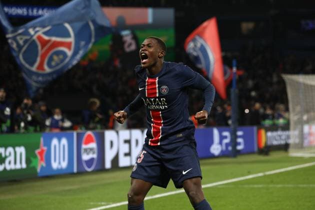 April 9, 2025, Paris, Ile-De-France, France: NUNO MENDES 25 of PSG celebrates with his teammates for scoring their side s third goal in the UEFA 2024 25 Quarter-Final first leg game between PARIS SAINT GERMAIN and ASTON VILLA at the Parc des Princes stadium in Paris, France Paris France - ZUMAc179 20250409_zep_c179_047 Copyright: xMickaelxChavetx