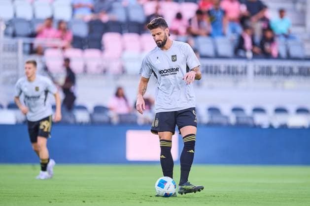 RECORD DATE NOT STATED Concacaf Champions Cup 2025 Inter Miami vs Los Angeles FC - CFV Olivier Giroud of Los Angeles during the Quarter Finals second leg match between Inter Miami and Los Angeles FC as part of the CONCACAF Champions Cup 2025, at Chase Stadium on April 09, 2025 in Fort Lauderdale, Miami, Florida, United States. FORT LAUDERDALE MIAMI FLORIDA UNITED STATES  Copyright: xJosexLuisxMelgarejox 20250409185030_CCC_2025_CFV_MIA_LAFC_GIROUD69