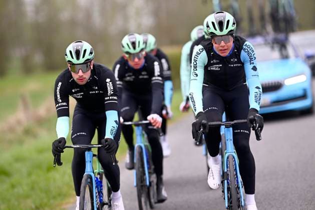 Paris-Roubaix 2025 Training Session ROUBAIX, FRANCE - APRIL 10 : riders of Decathlon AG2R La Mondiale Team pictured during a training session prior the 122nd edition of ParisRoubaix an UCI World Tour cycling race for Men Elite with start in Compiegne and finish in Roubaix. on April 10, 2025 in Roubaix, France, 10 04 2025 ( Motordriver Guy De Vuyst - Roubaix France  Copyright: xGvgx