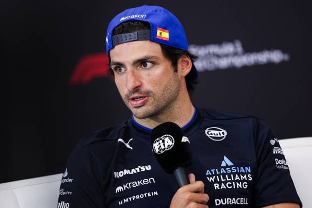 F1 - BAHRAIN GRAND PRIX 2025 SAINZ Carlos (spa), Williams Racing FW47, portrait press conference, PK, Pressekonferenz during the Formula 1 Gulf Bahrain Grand Prix 2025, 4th round of the 2025 FIA Formula One World Championship, WM, Weltmeisterschaft from April 11 to 13, 2025 on the Bahrain International Circuit, in Sakhir, Bahrain - SakhirBahrain  Copyright: xEricxAlonsox